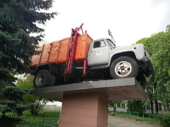 Trash Truck Monument